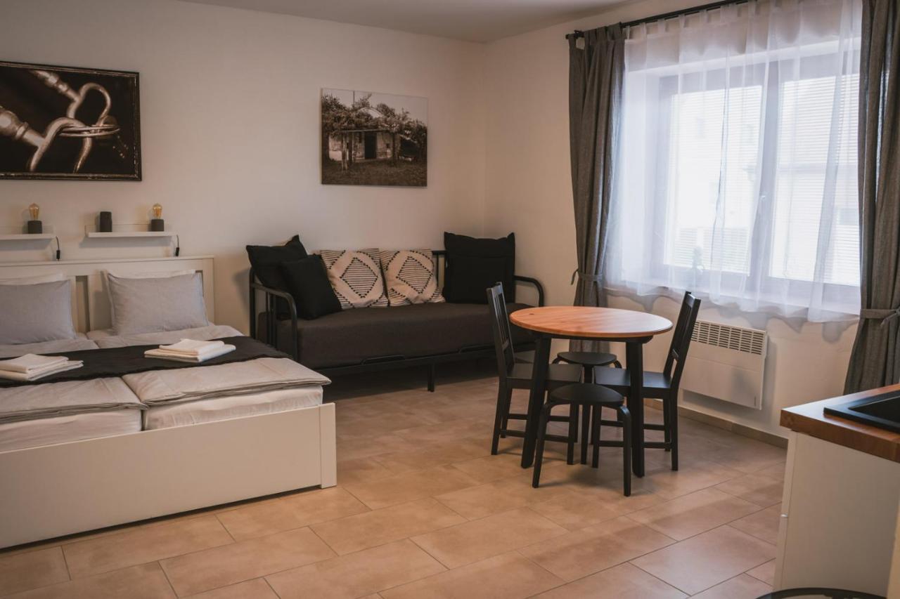 Apartmány Pulgary Bulhary Exterior foto